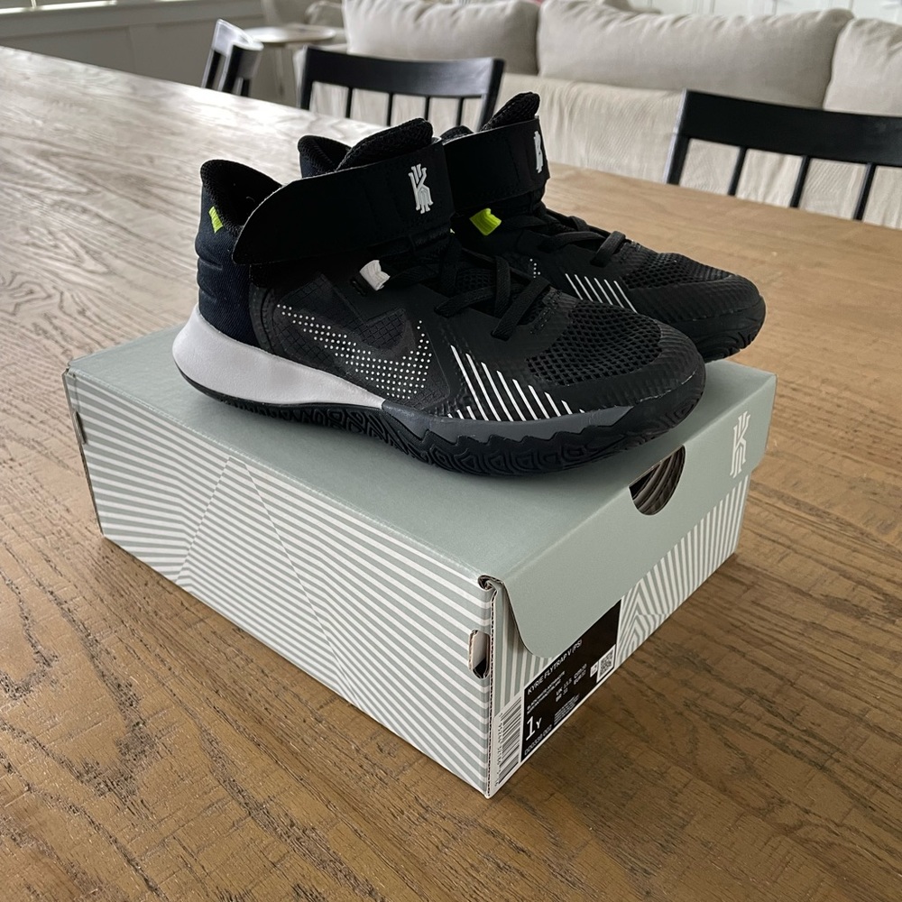 Nike basketball shoes